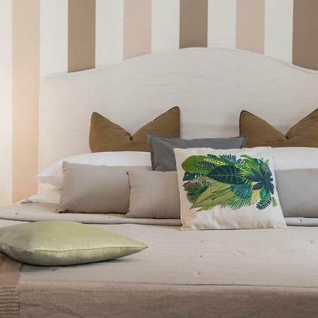 New! Spanish Step Design Apartment Rom Exteriör bild
