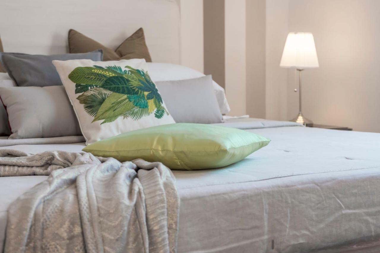 New! Spanish Step Design Apartment Rom Exteriör bild