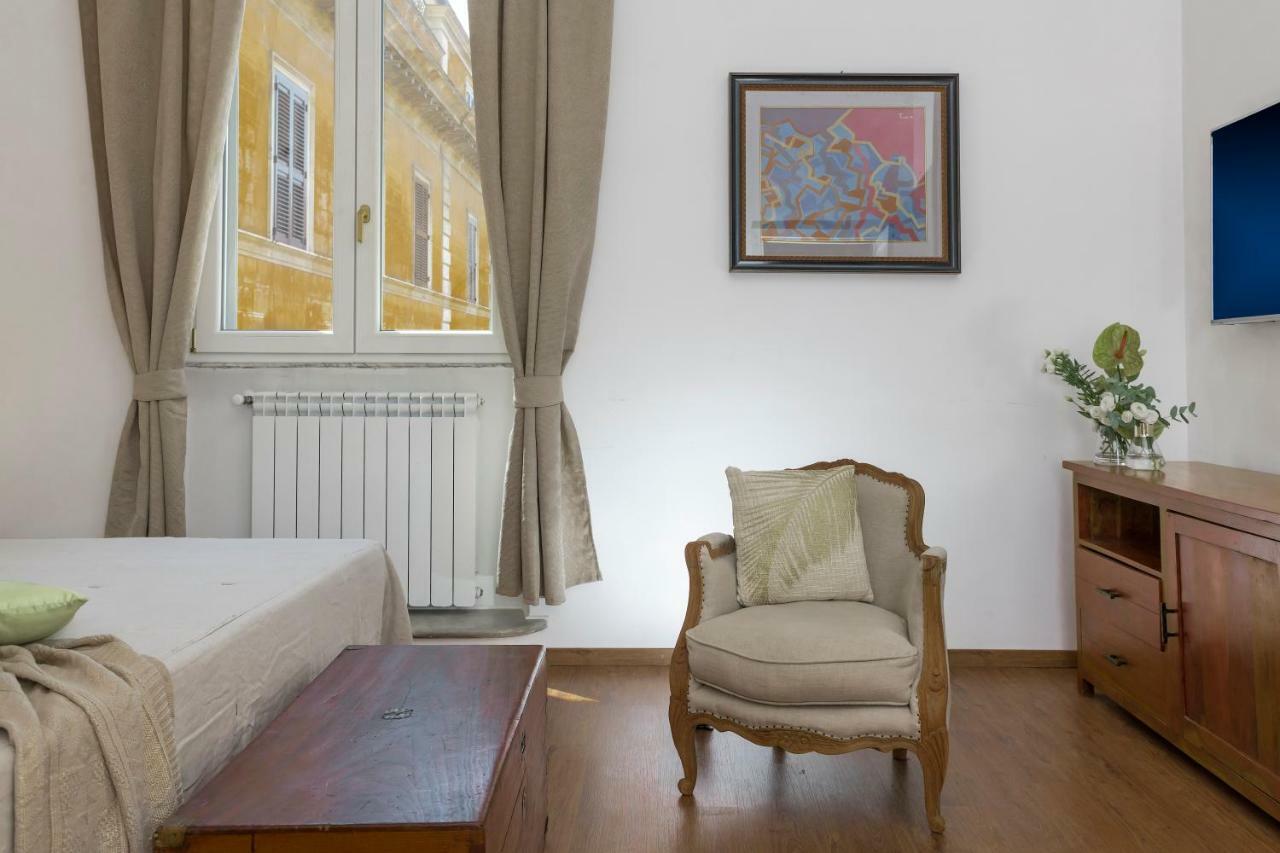 New! Spanish Step Design Apartment Rom Exteriör bild