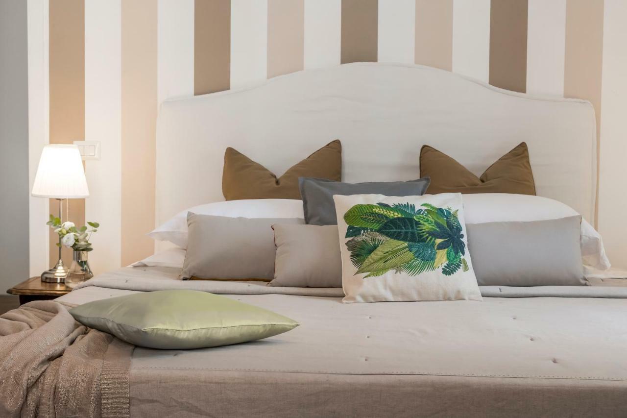 New! Spanish Step Design Apartment Rom Exteriör bild