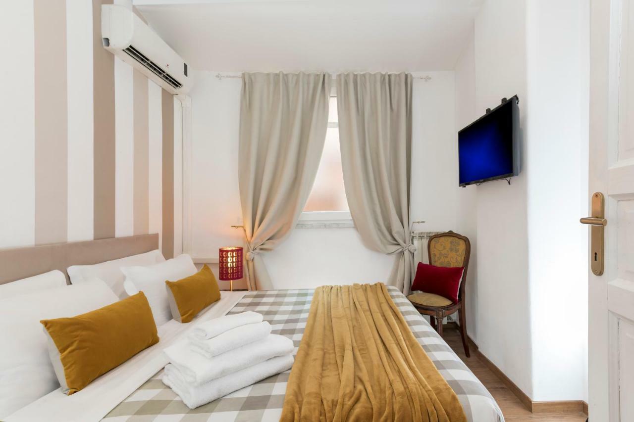 New! Spanish Step Design Apartment Rom Exteriör bild