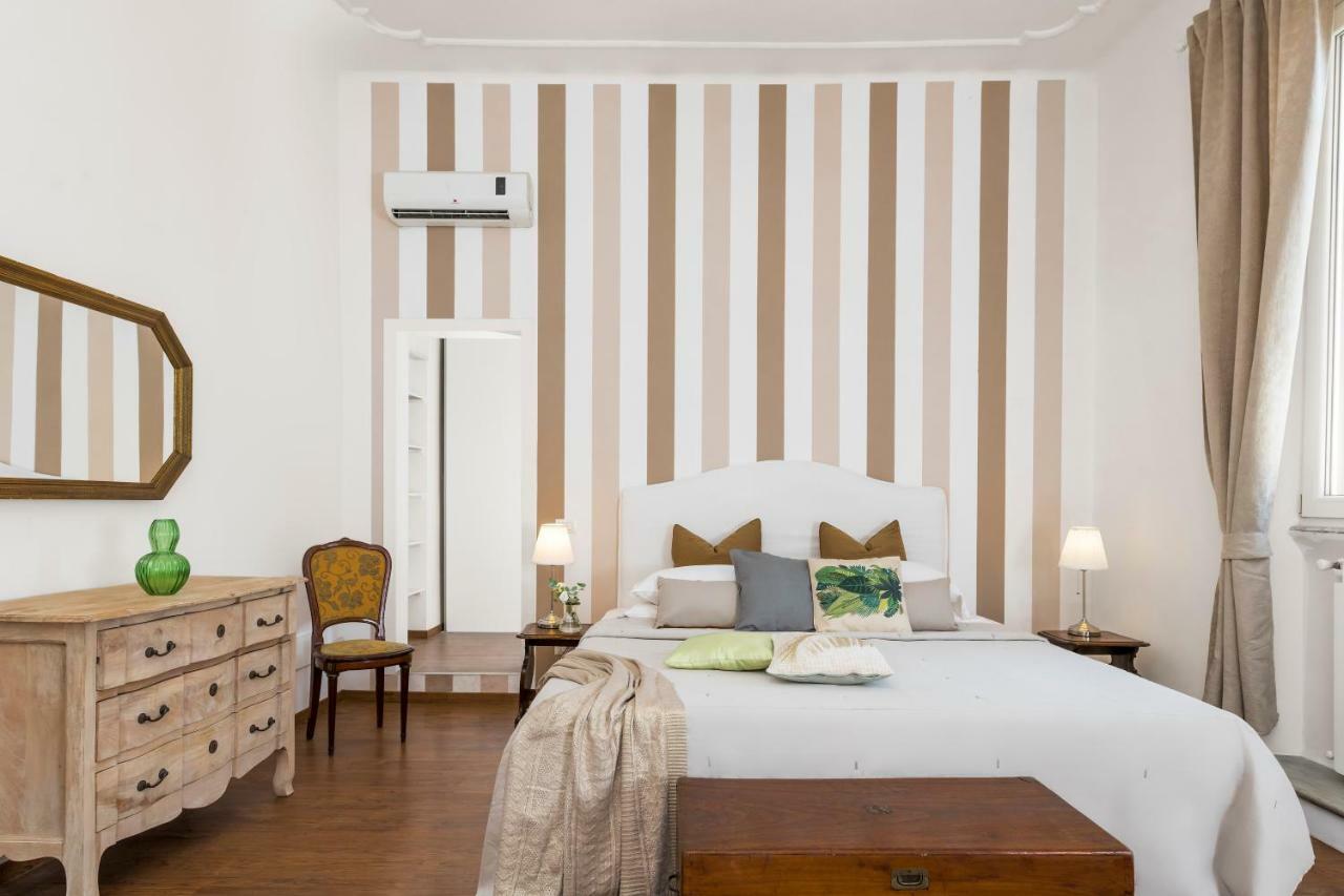 New! Spanish Step Design Apartment Rom Exteriör bild